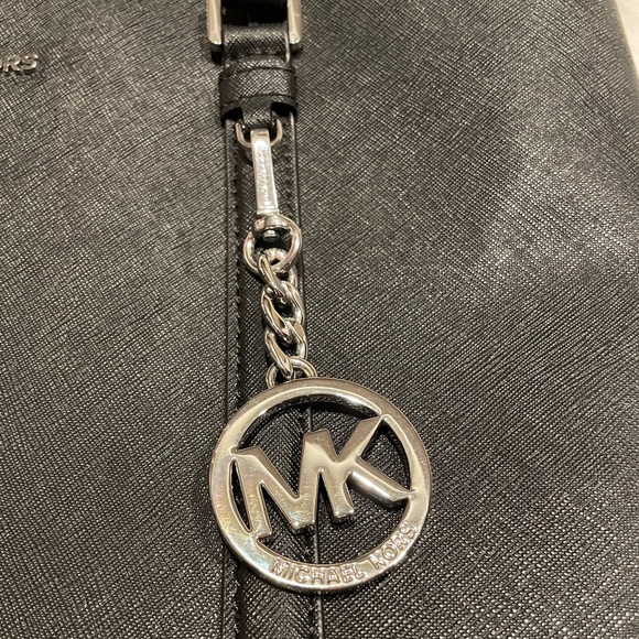 Michael Kors Black Sady Purse. Saffiano leather with silver accents - Picture 5 of 16